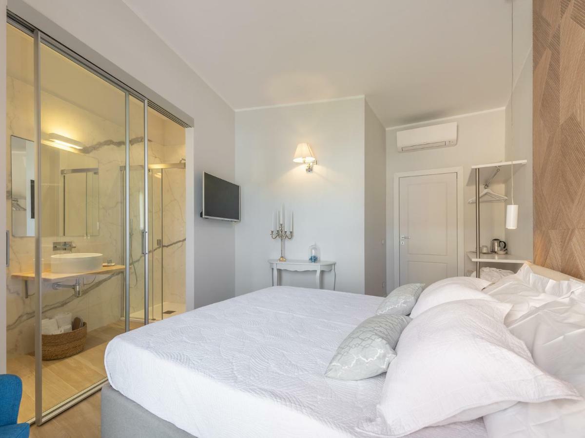 Aquamadre Suites Carloforte  Zewnętrze zdjęcie